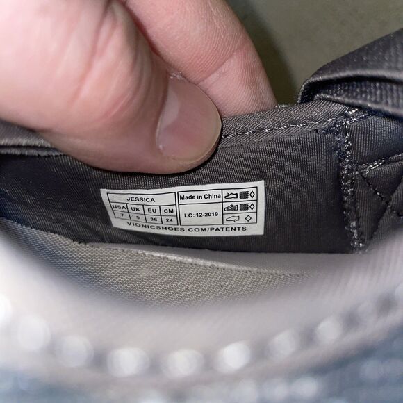 Vionic Women’s Athleisure Mary Jane’s Size 7 M Gray Fabric Active Comfort Casual - Picture 3 of 12